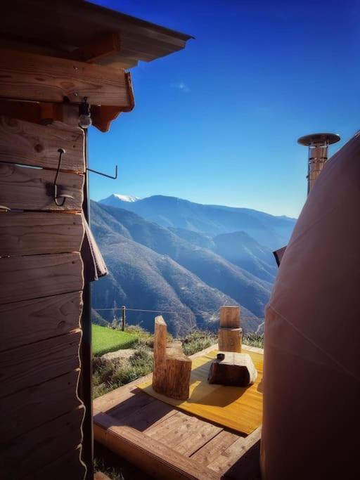 Hotel Les 3 Flocons Roure Zewnętrze zdjęcie