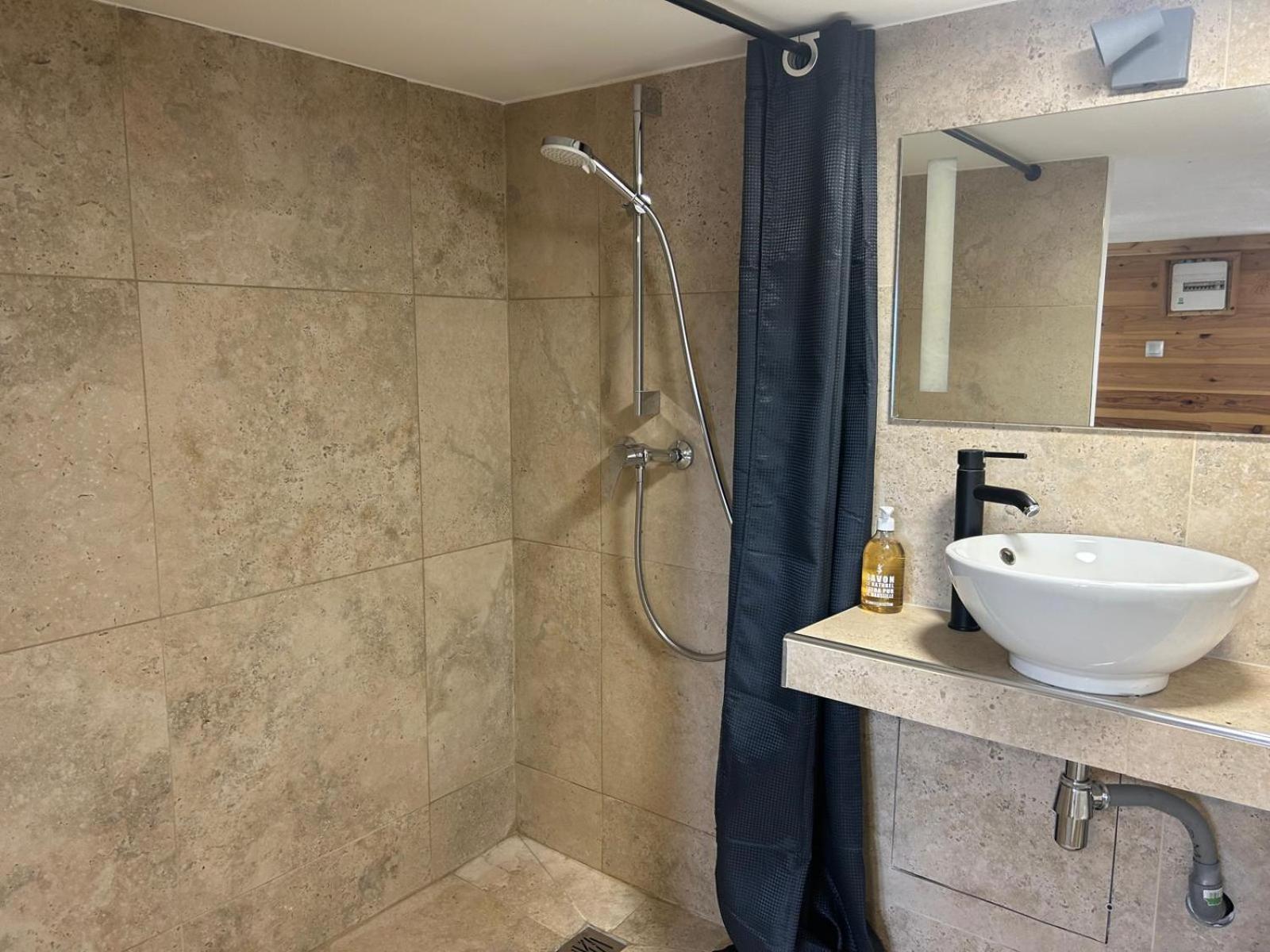 Hotel Les 3 Flocons Roure Zewnętrze zdjęcie